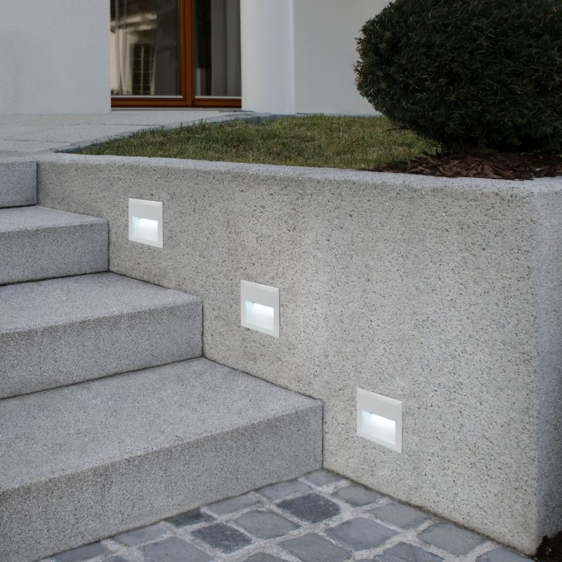 Spoturi exterior