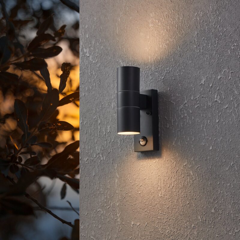 Alternative view of Aplica exterior EGLO RIGA 5 32899