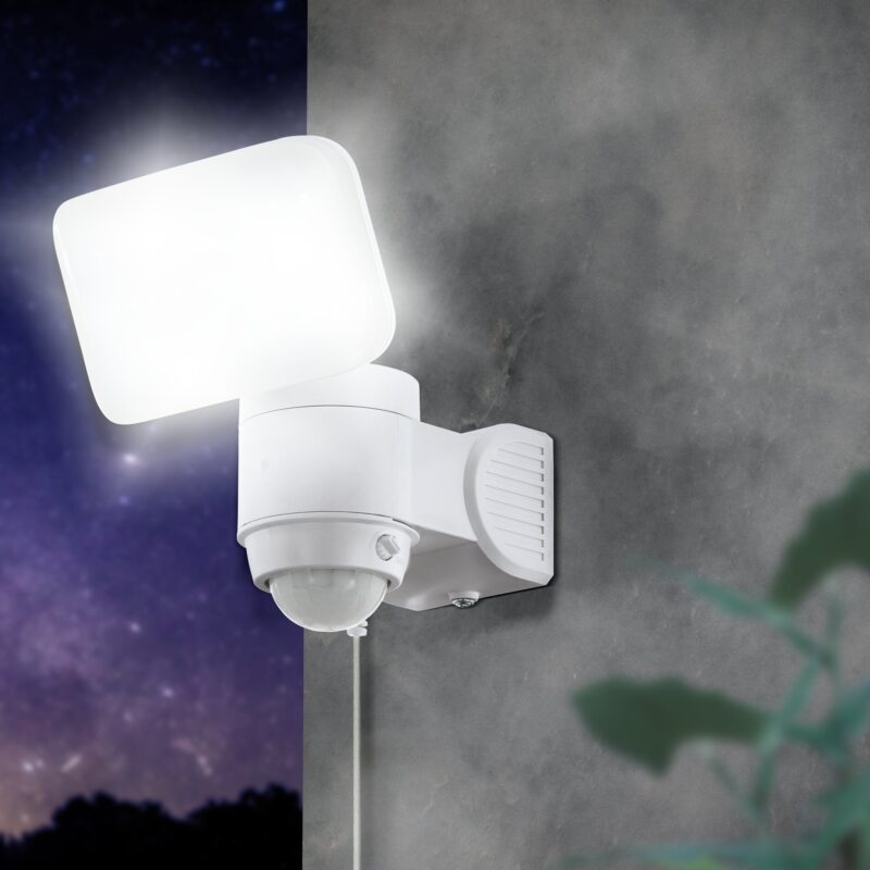 Alternative view of Aplica exterior EGLO CASABAS 98196