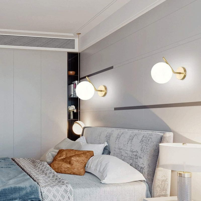 Alternative view of Aplica perete, de interior bec E14, Glob Mat Alb MX961/1