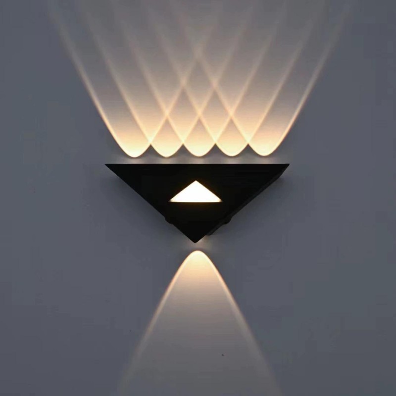Aplica LED IP65 Exterior 8W Lumina calda
