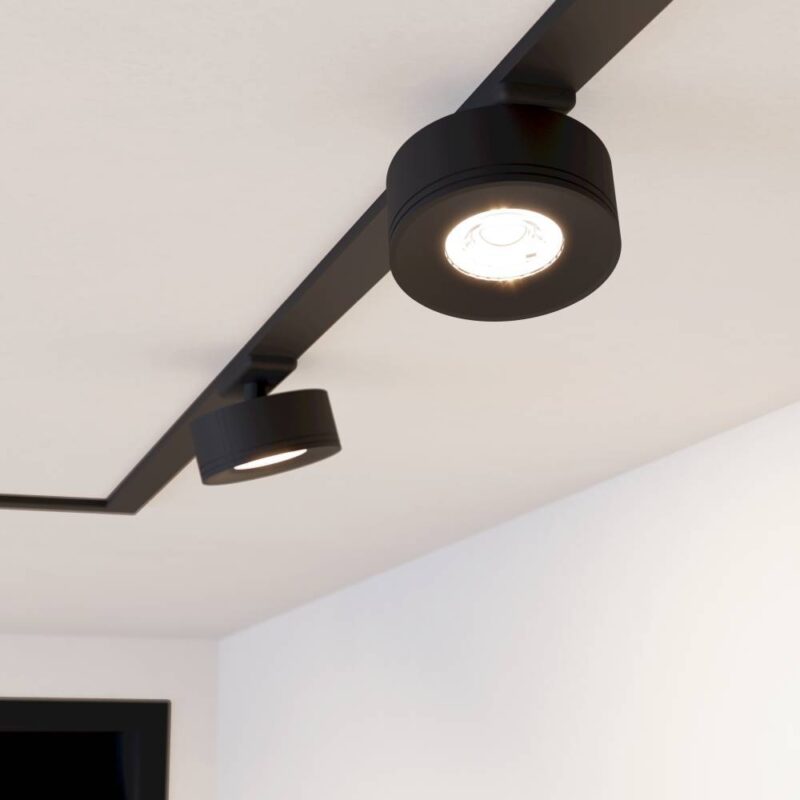 Alternative view of Spot TPLUS WIDE SPOT LED 6.6W IP20 901684
